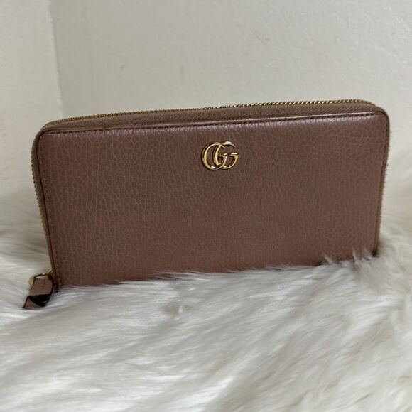 💯Authentic Gucci Marmont Zipped Around Long Wallet🍀 - Picture 15 of 17